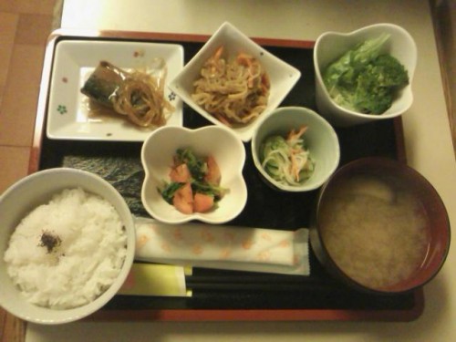 カフェトライハート月曜日のランチ。