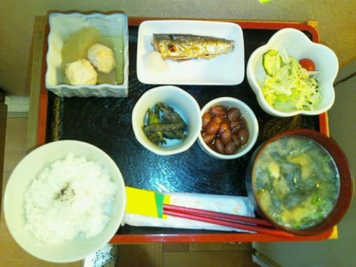 カフェトライハート水曜日のランチ。