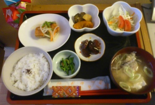 カフェトライハート水曜日のランチ。