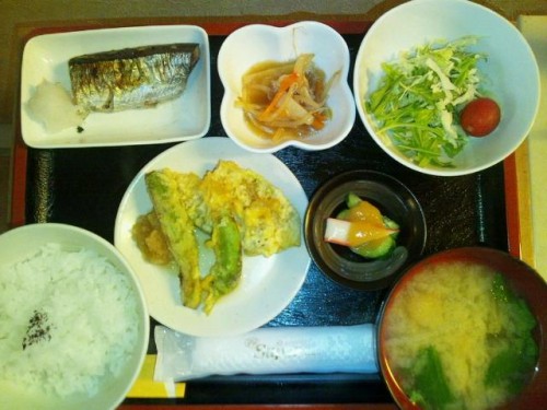 カフェトライハート金曜日のランチ。