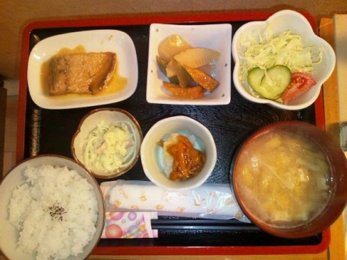 カフェトライハート火曜日のランチ。