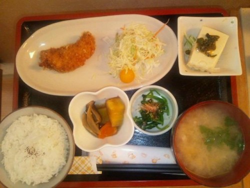 カフェトライハート木曜日のランチ。