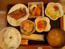 カフェトライハート水曜日のランチ。