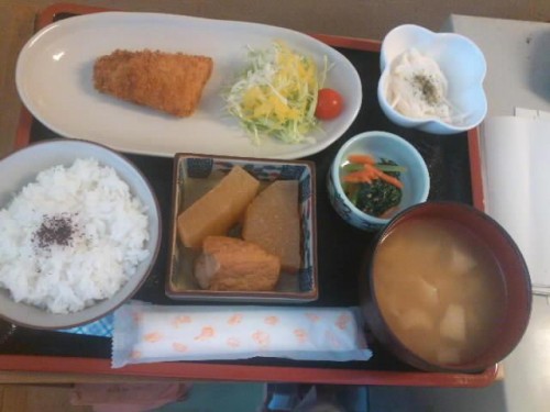 カフェトライハート火曜日のランチ。