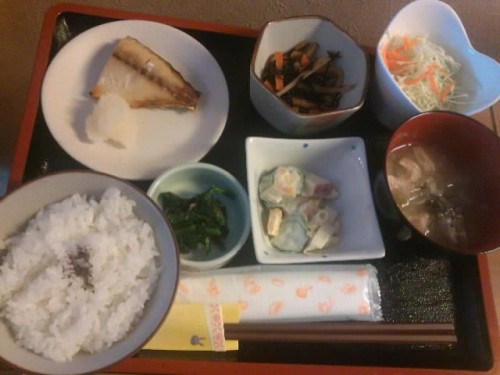 カフェトライハート土曜日のランチ（クリスマスケーキ付き）