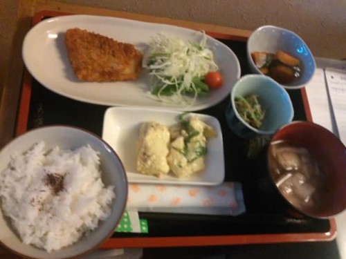 カフェトライハート水曜日のランチ。