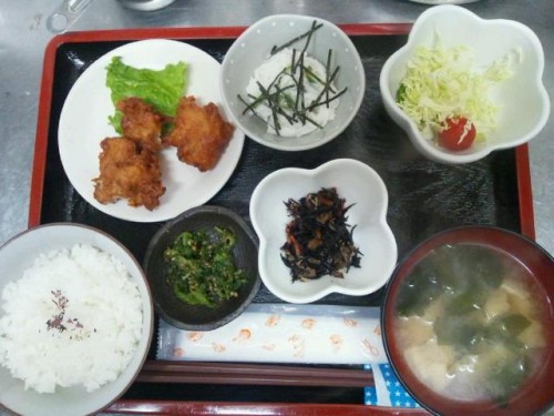 カフェトライハート火曜日のランチ。