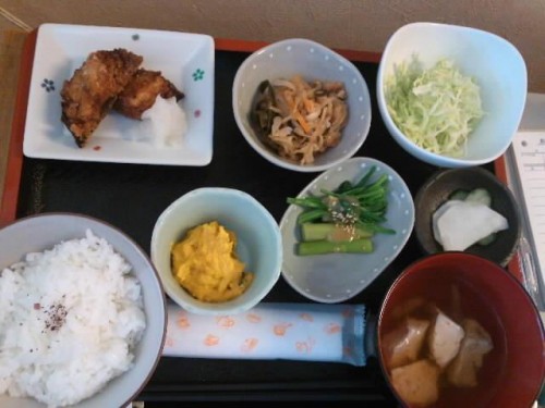 カフェトライハート水曜日のランチ。