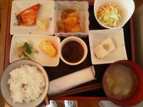 カフェトライハート水曜日のランチ。