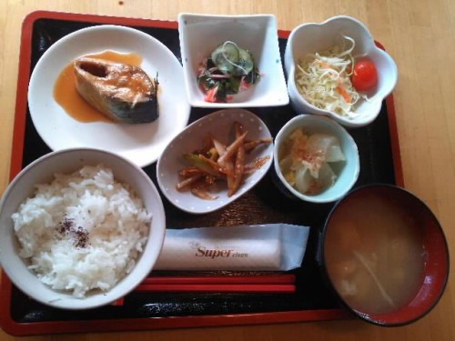 カフェトライハート月曜日のランチ。