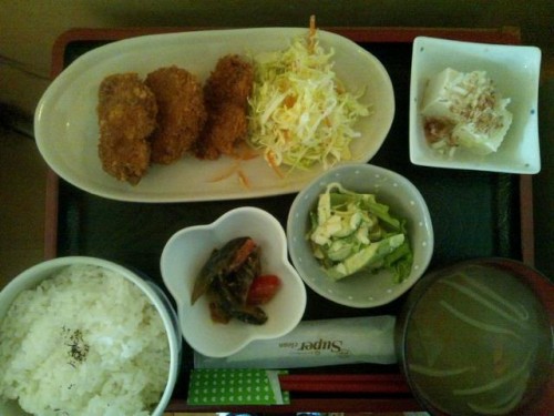 カフェトライハート火曜日のランチ。