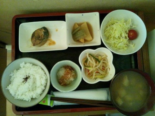 カフェトライハート水曜日のランチ。