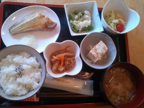 カフェトライハート土曜日のランチ。