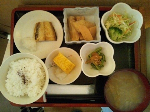 カフェトライハート水曜日のランチ。