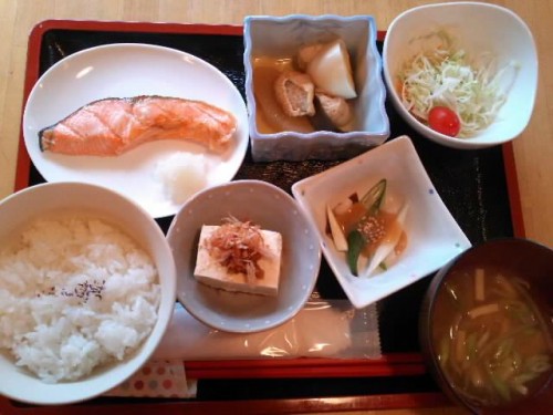 カフェトライハート火曜日のランチ。