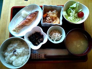 カフェトライハート火曜日のランチ。