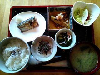 カフェトライハート水曜日のランチ。