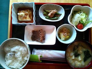 カフェトライハート木曜日のランチ。