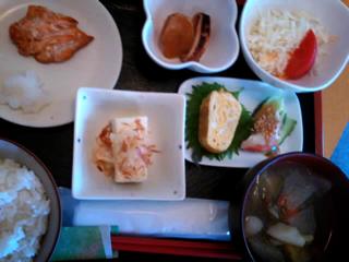 カフェトライハート月曜日のランチ。