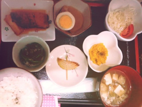 カフェトライハート木曜日のランチ。