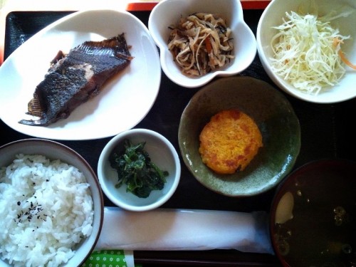 カフェトライハートです♪