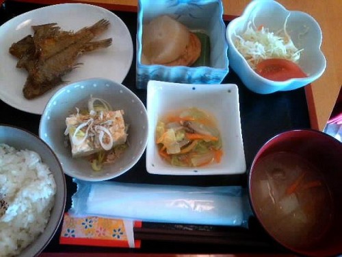 カフェトライハート月曜日のランチ♪(*^^)v