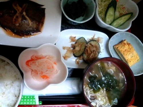 カフェトライハート月曜日のランチ。(^_^)v