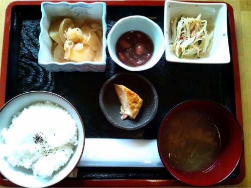 カフェトライハート水曜日のランチ。