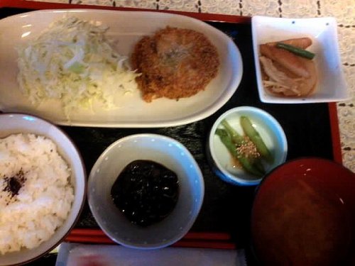 カフェトライハート木曜日のランチ。