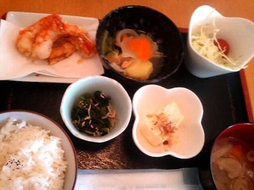 カフェトライハート水曜日のランチ(*^^)v