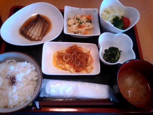 カフェトライハート月曜日のランチ。(*^^*)