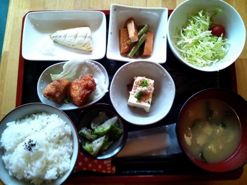 カフェトライハート月曜日のランチ(^-^)