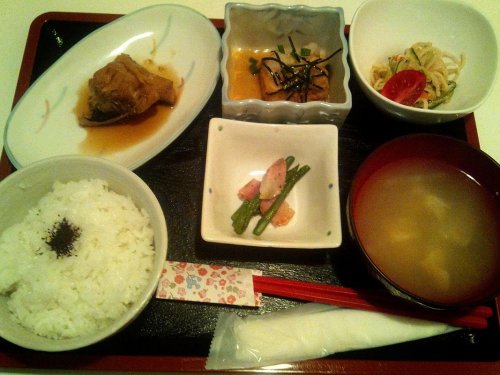 カフェトライハート火曜日のランチ(っ´∀`c)