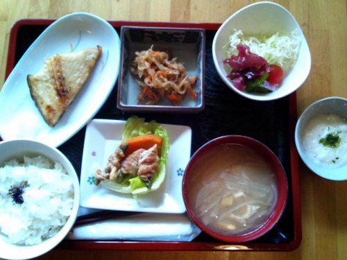 カフェトライハート火曜日のランチ♪