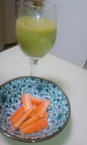 初野菜スムージー(笑)