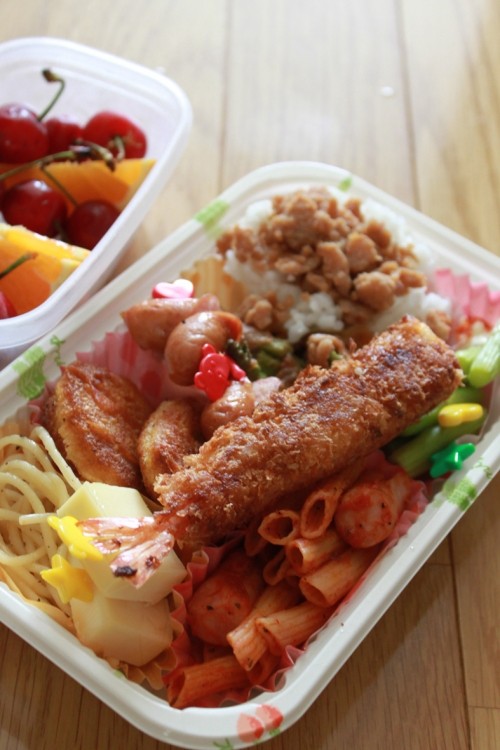 自慢のお弁当募集!!