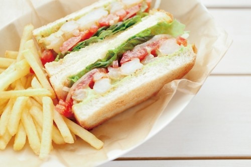 ジョシノカンズメ「おそとごはん号」設置店様募集