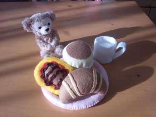 休日はゆっくりブランチ…、したいなぁ♪