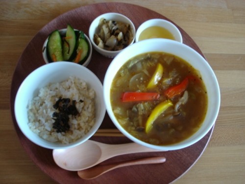 ランチは毎日内容を替えてお出ししています! (1日10食限定)