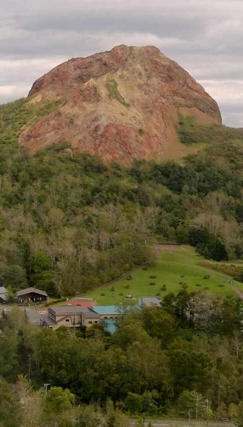 登れそうで登れない山