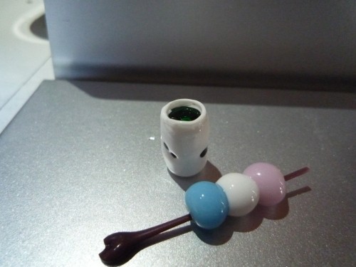 ガラス細工です　お茶でも・・・