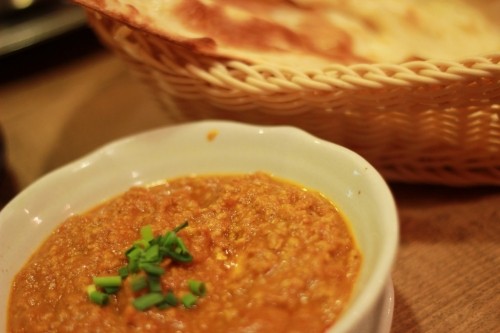 月イチカレーで～