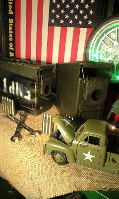 ★[入荷!]米軍仕様、弾薬箱★