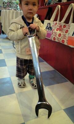 ★きょ、巨大!?コンビネーションレンチ★