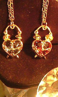 ★[入荷!]ハート型時計ネックレス★