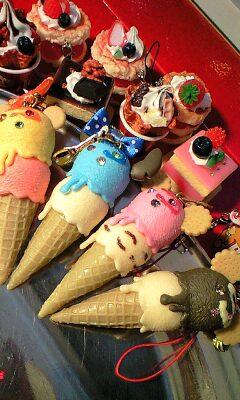★[入荷!]デコ☆アイスクリームストラップ★