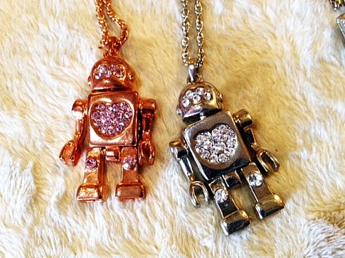 ♪[再入荷!]スワロフスキー ロボットネックレス♪゛