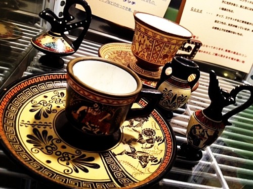 ♪[入荷!]ギリシャ製　カップ＆ソーサー フルセット♪゛