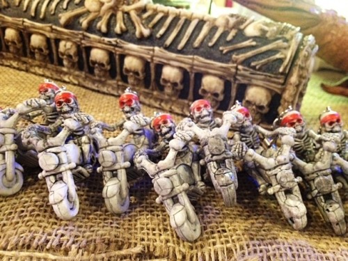 ♪[入荷!] ボーンストラップ♪