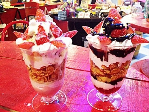 ♪［新作メニュー!]テイクアウトパフェ ＢＥＲＲＹ ＲＵＢＹ♪